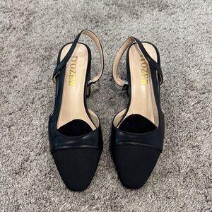 Black Pointed Slingback Heel